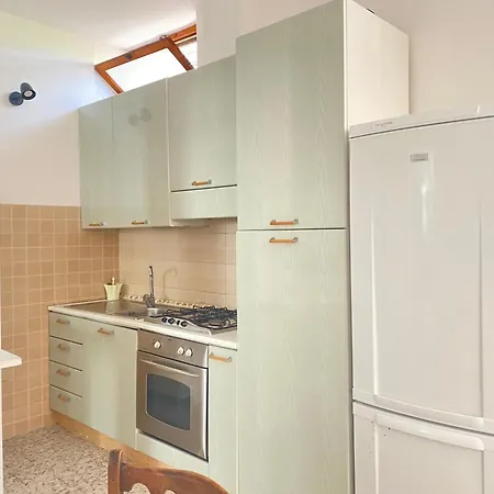 Lägenhet Quadrilocale Doppi Servizi, Piano Terra, Giardino E Posto Auto Wi-fi *