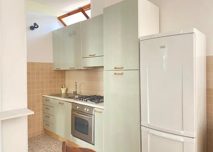 Διαμέρισμα Quadrilocale Doppi Servizi, Piano Terra, Giardino E Posto Auto Wi-fi *